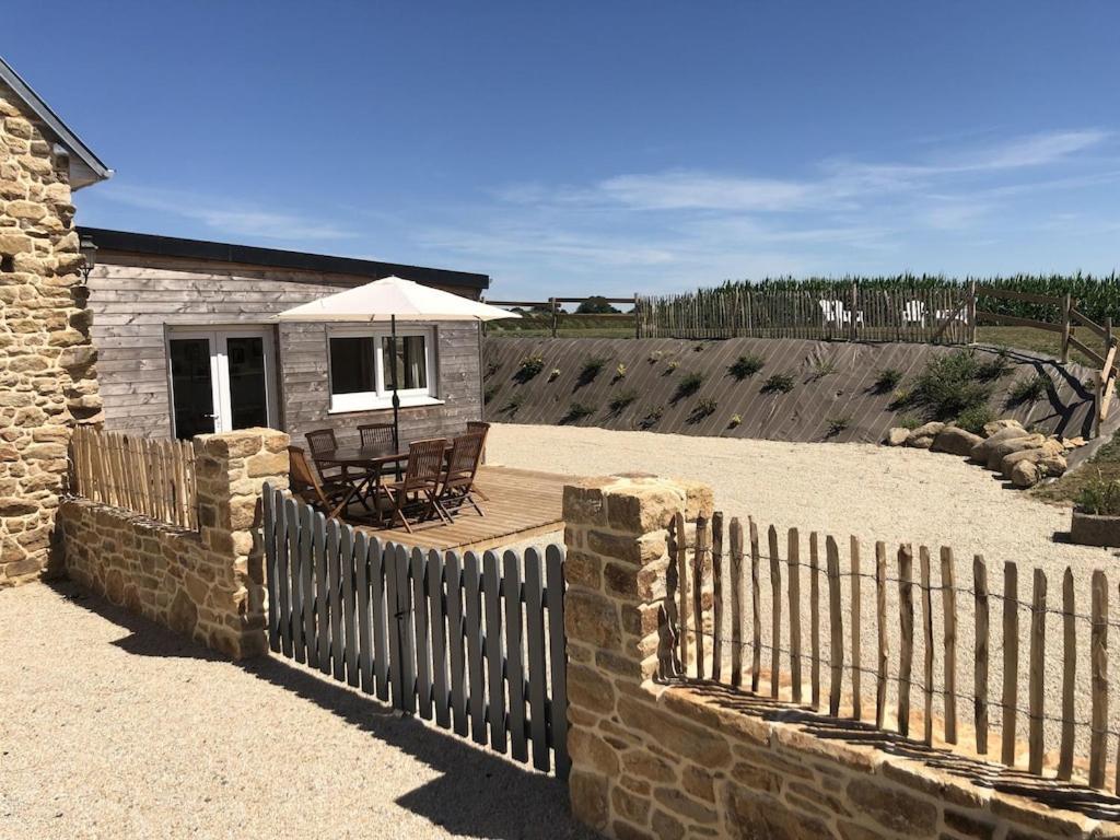 Sartilly-Baie-Bocage Charmante Maison De Campagne En Pierres Et Bois מראה חיצוני תמונה